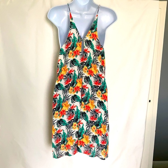 LUCYLOVE Floral Dress - Large - Picture 3 of 11